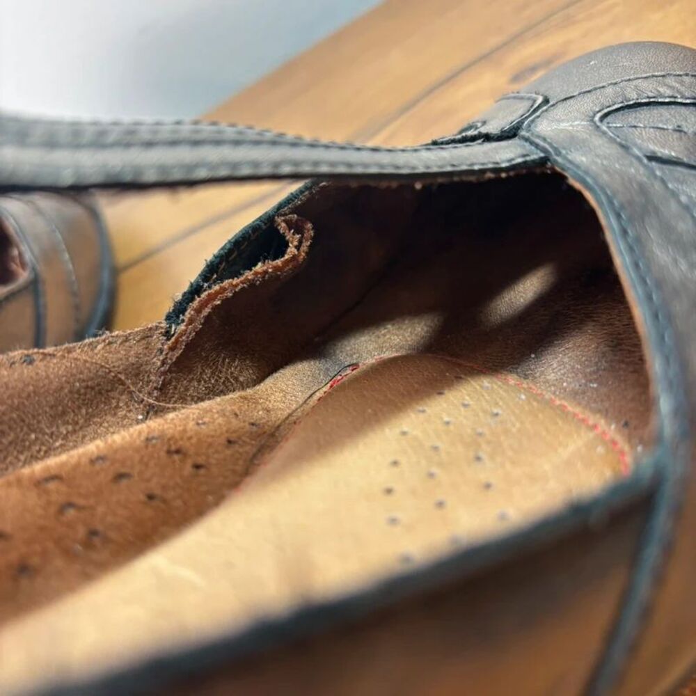 Cobb Hill New Balance Metallic Bronze Pewter Leather T-Strap Mary Jane Heels 8.5 - Picture 5 of 12